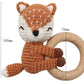 Hochet en bois et crochet fait main
