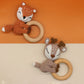 Hochet en bois et crochet fait main